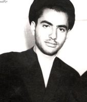 دکتر سید محمود مرعشی نجفی در جوانی